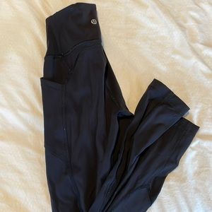 Black Lululemon leggings size 0